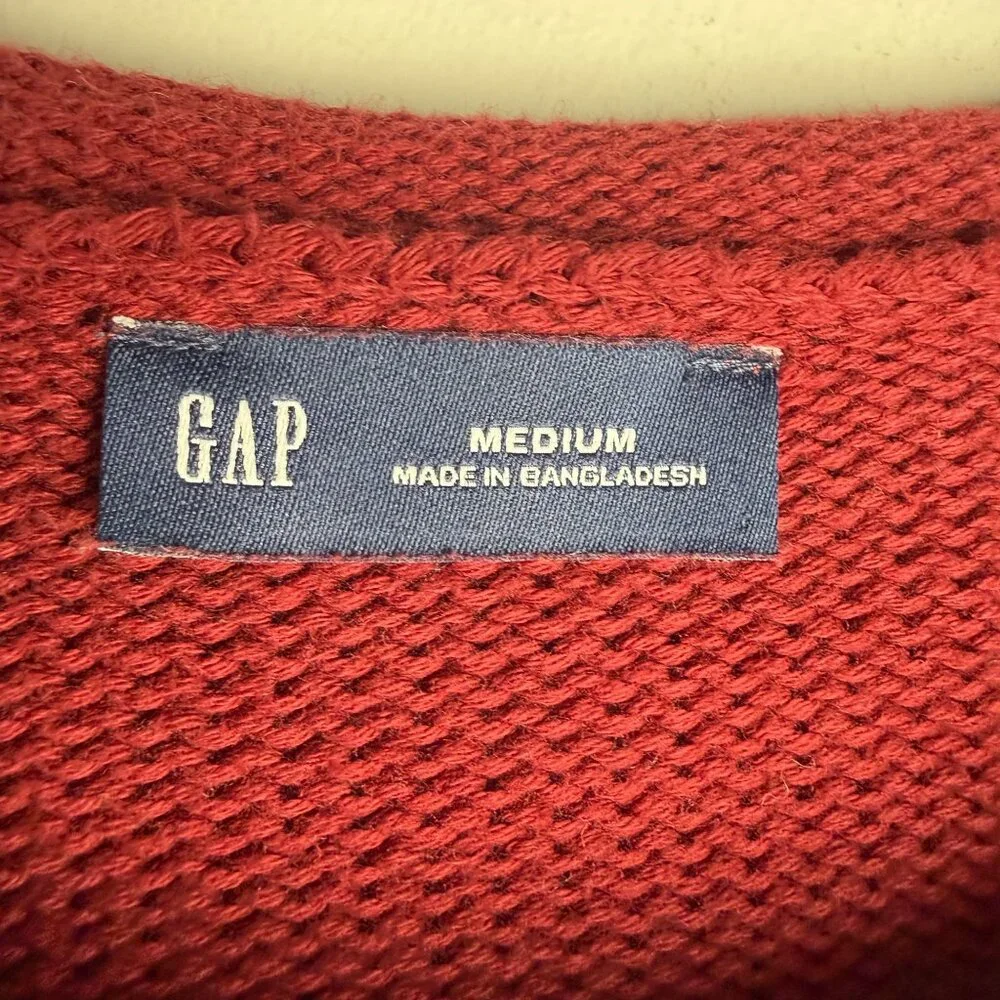 GAP Women's Burgundy Crewneck Sweater - Picture 6 of 8